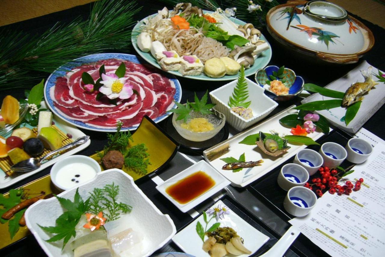 Tabist Shirasagi-Onsen Shirasagikan Hotel Toyota  Exterior photo